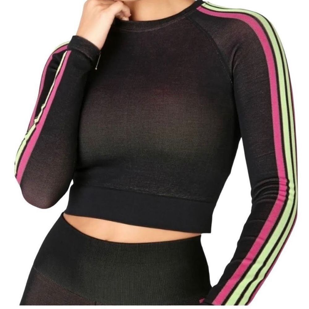 Fabletics Aisley Seamless‎ Long-Sleeve Crop Top L brand new with tags